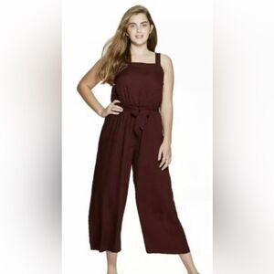 Xhilaration Women's Square Neck Sleeveless Tie Front
Cropped Jumpsuit - Burgundy